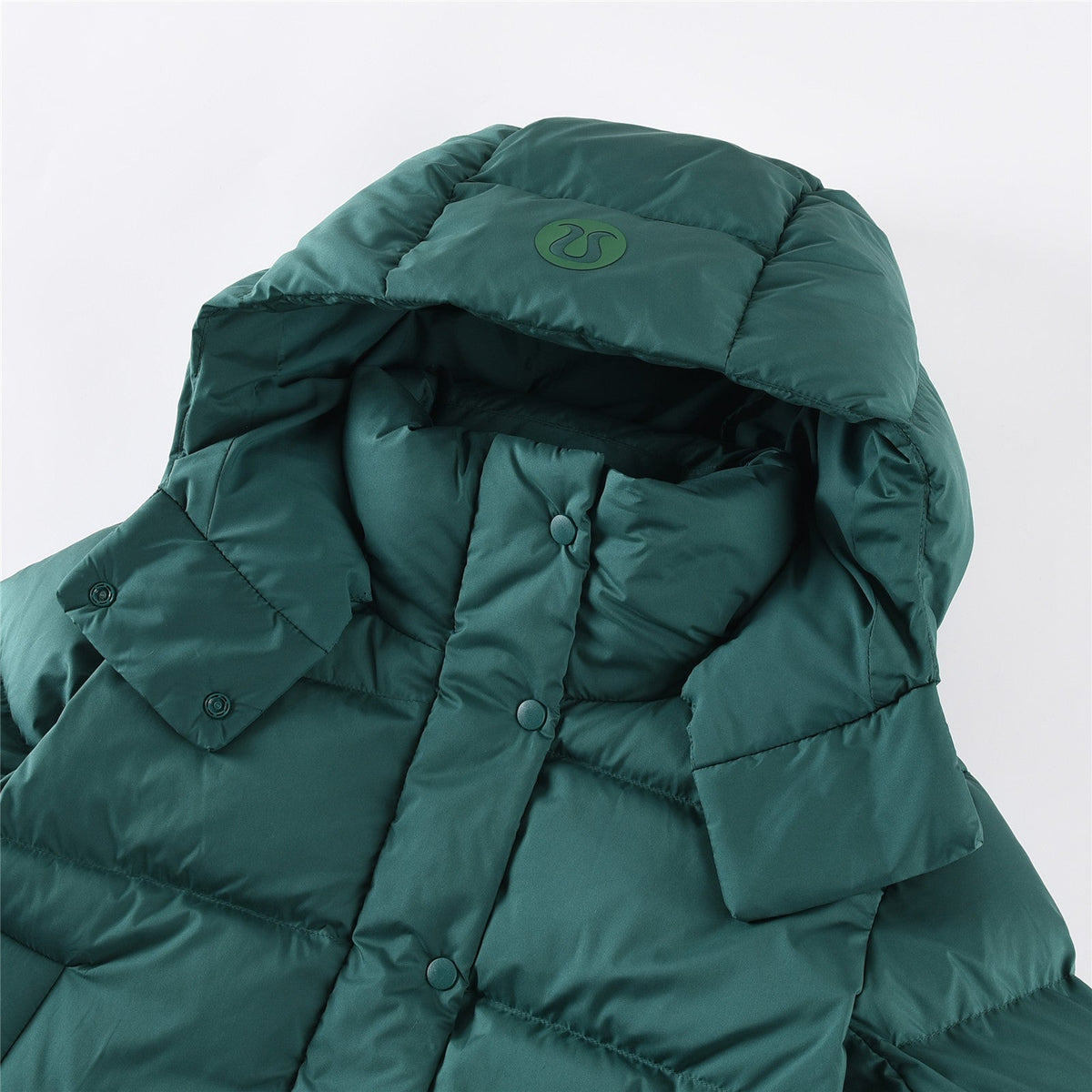 Lululemon Marsh Green Wunder Puff Four-Panel Jacket for Women's Cold-Weather Days