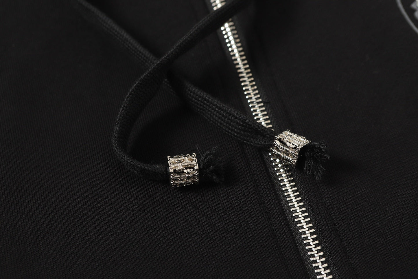 Rhinestone Horseshoe Hoodie - Black Gothic Streetwear Sweatshirt 2601
